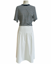 Load image into Gallery viewer, ESK COTTON SKIRT white