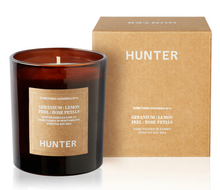 Load image into Gallery viewer, HUNTER CANDLE SOMETHING CHARMING